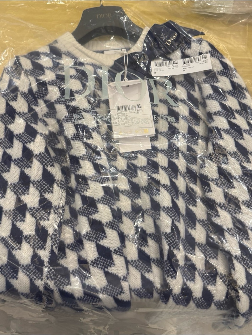 NWOT Dior Navy & White Houndstooth Knit Sweater with Bow, Size US 8 - Picture 5 of 8